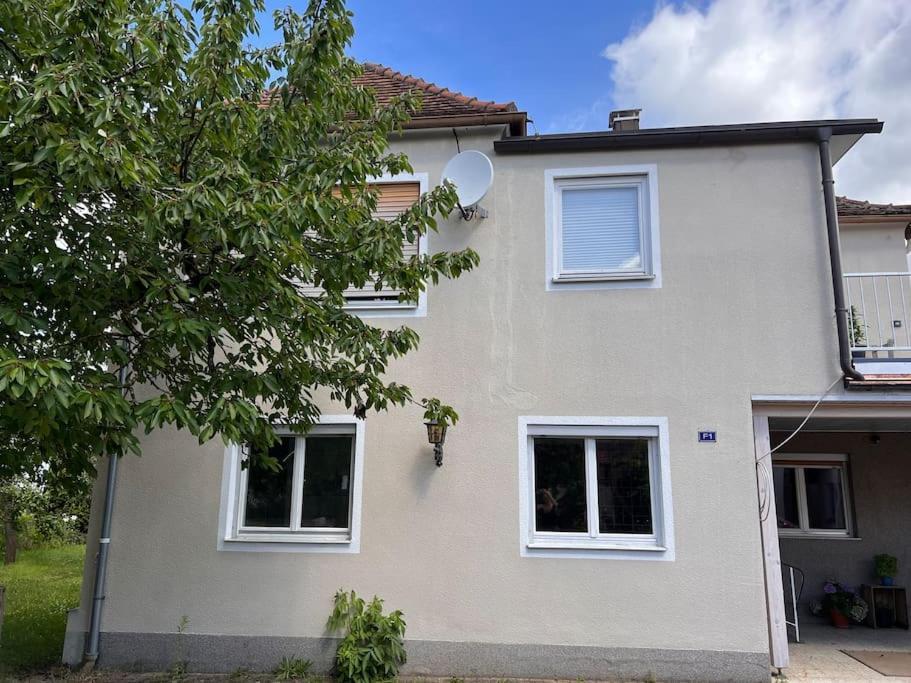 Wunderschoene Wohnung In Perfekter Lage ヒルポルトシュタイン エクステリア 写真